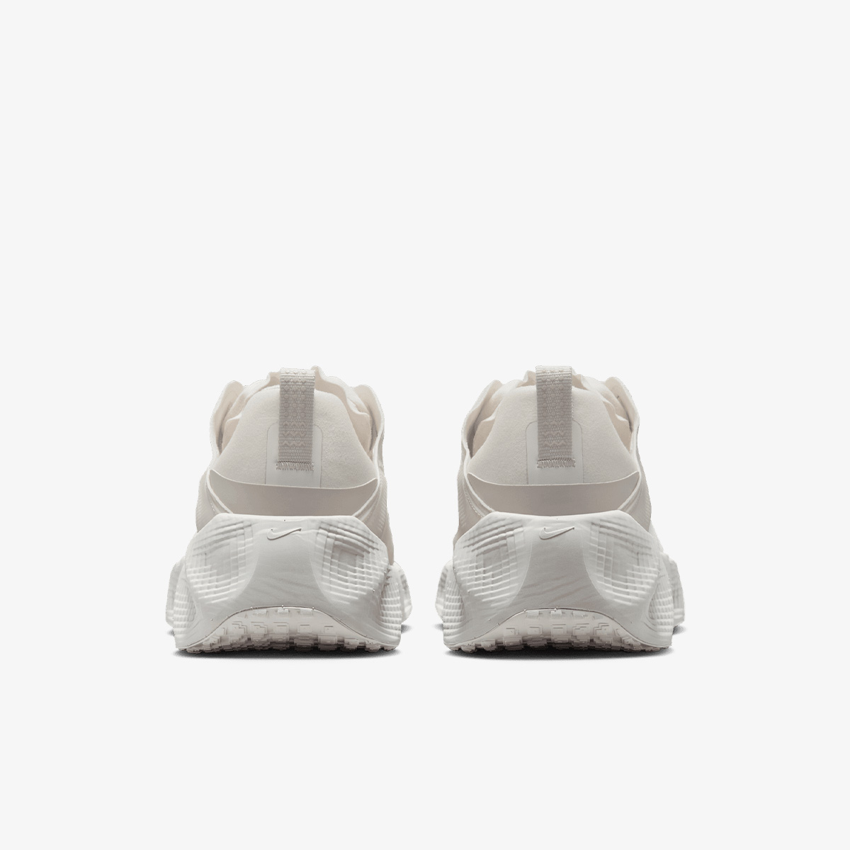 NIKE AVA ROVER 