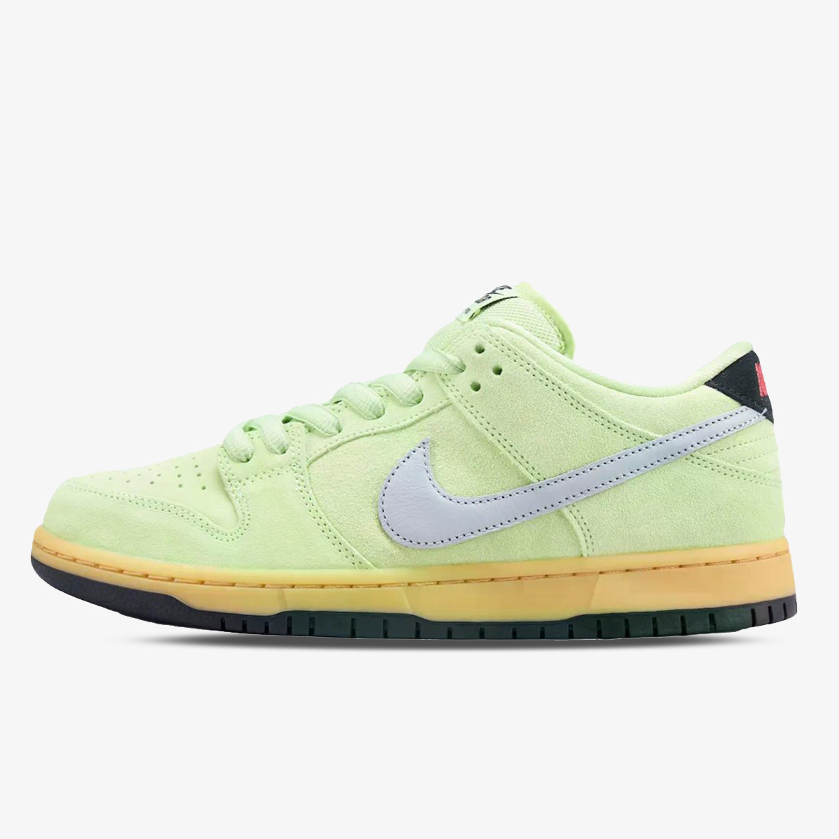 NIKE SB DUNK LOW PRO PRM WC 