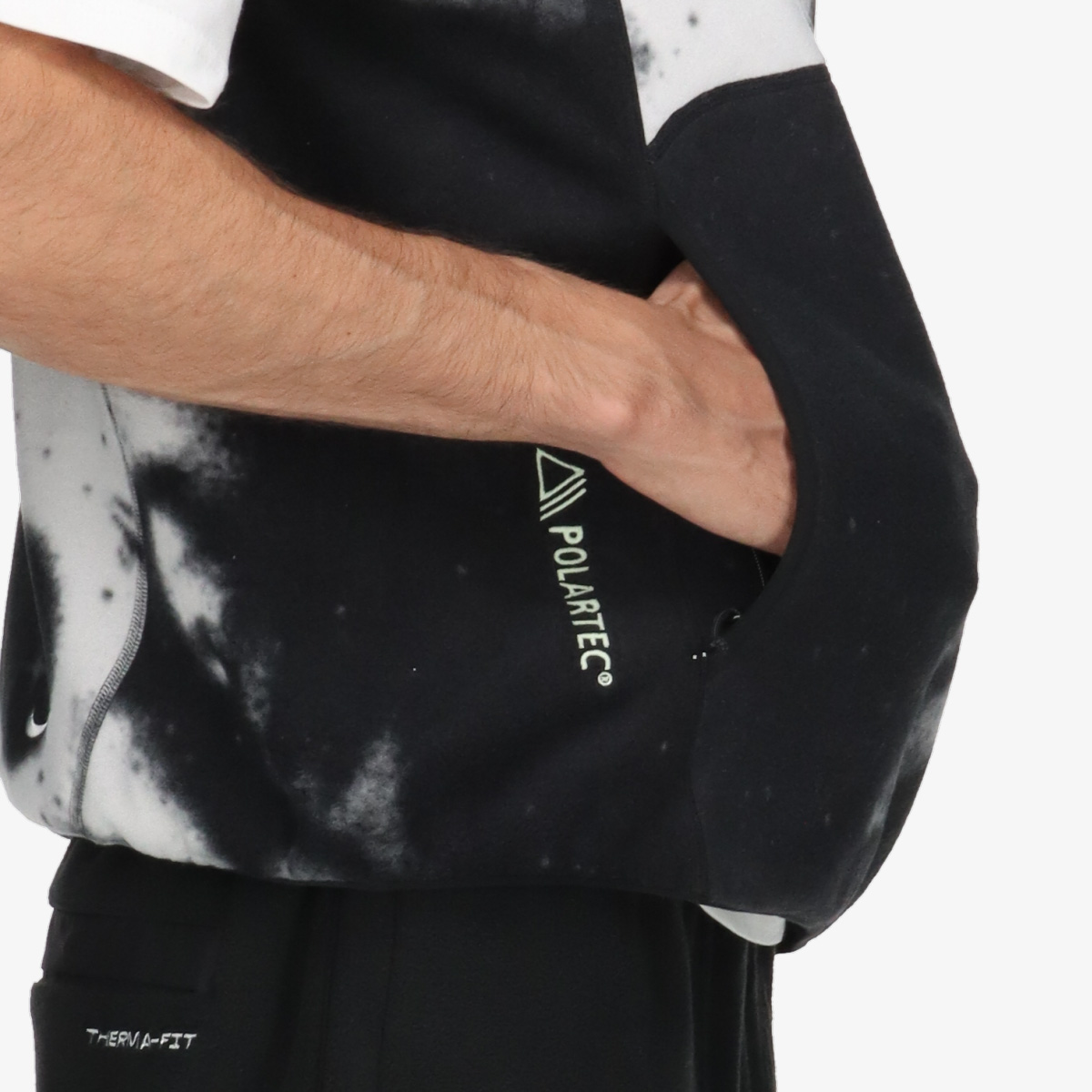 U ACG WOLF TREE VEST AOP 