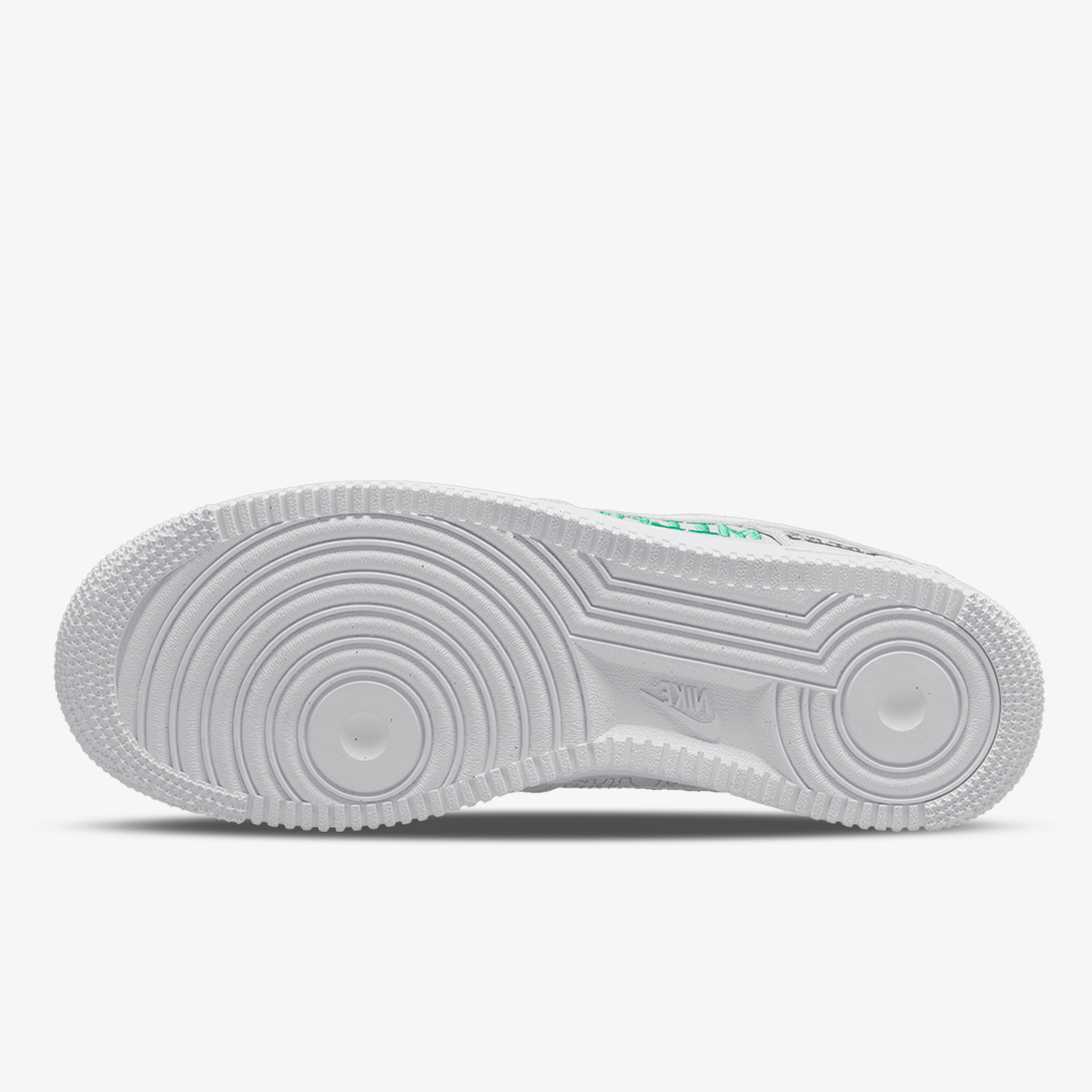 AIR FORCE 1 '07 LOW LV8 STYLE 