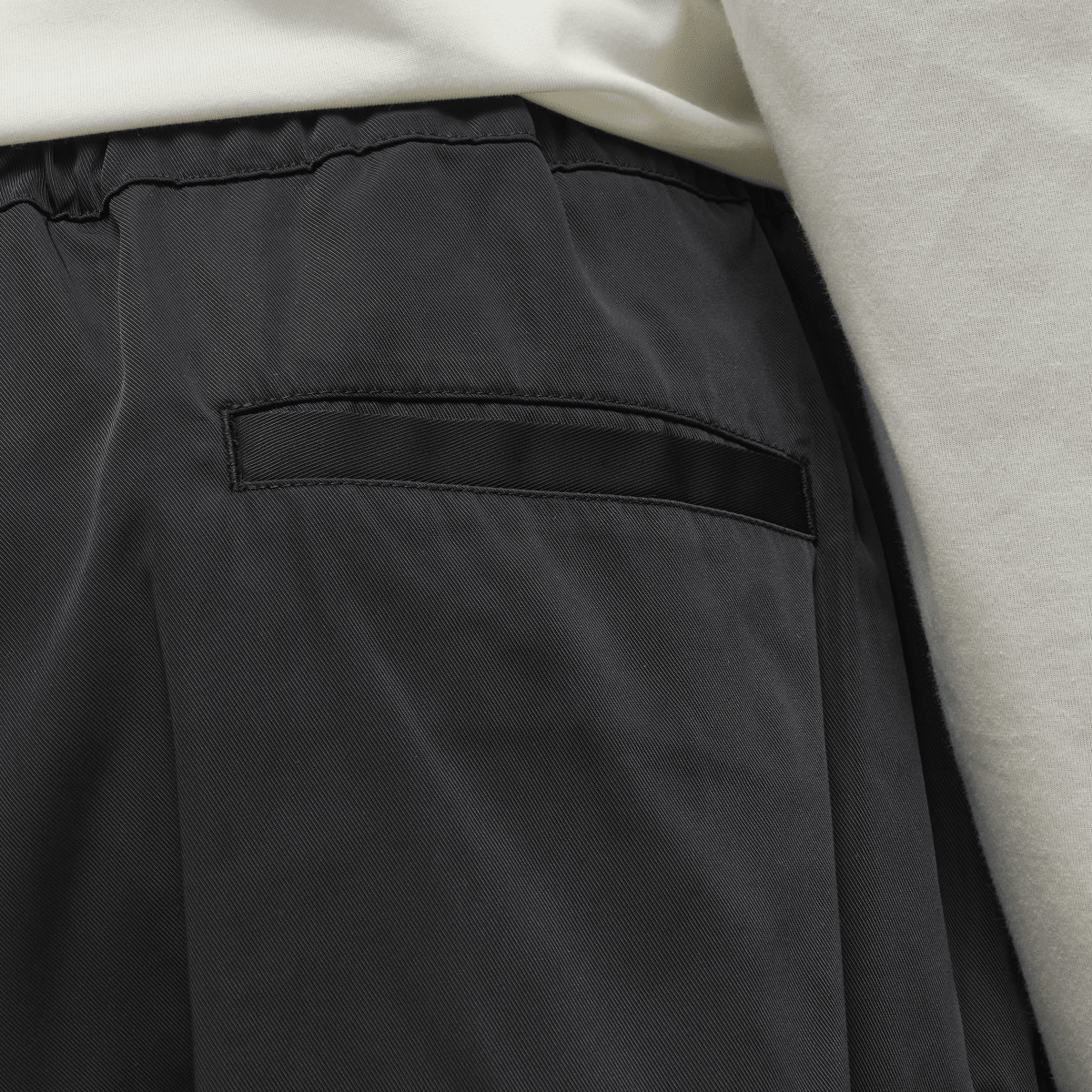 NYL TWILL SHORT