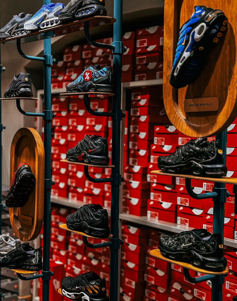 Ljubljana Sneaker Shelter
