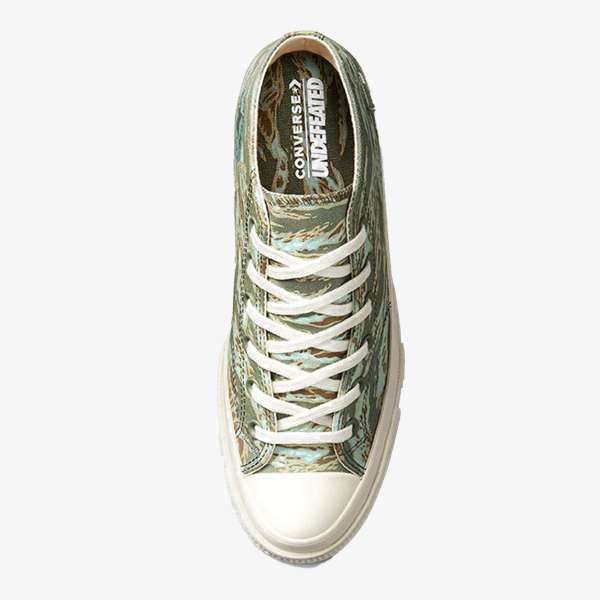 CHUCK 70 