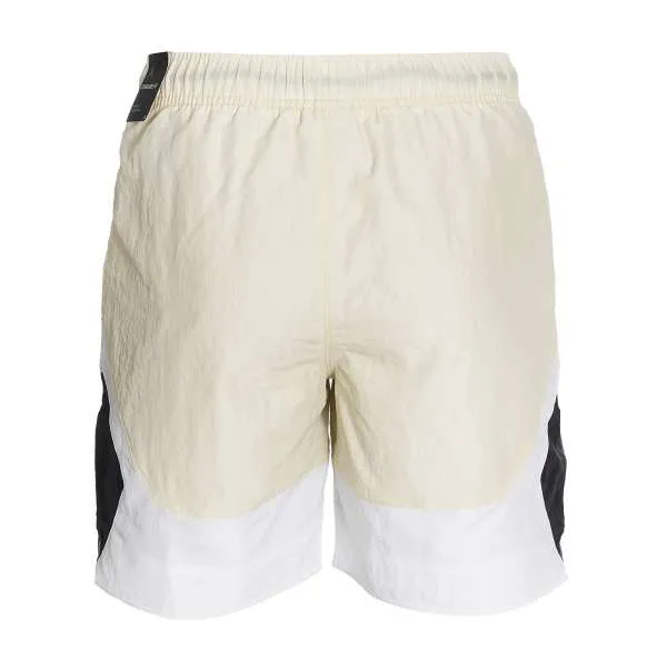 M J 23ENG SHORT 