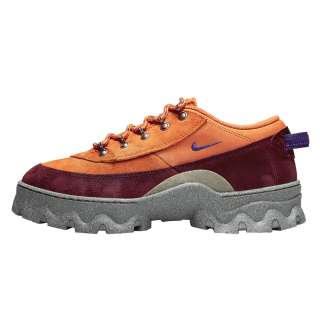 W NIKE LAHAR LOW 