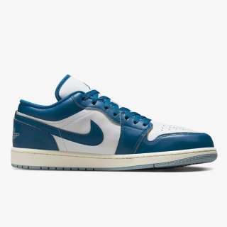 AIR JORDAN 1 LOW SE 