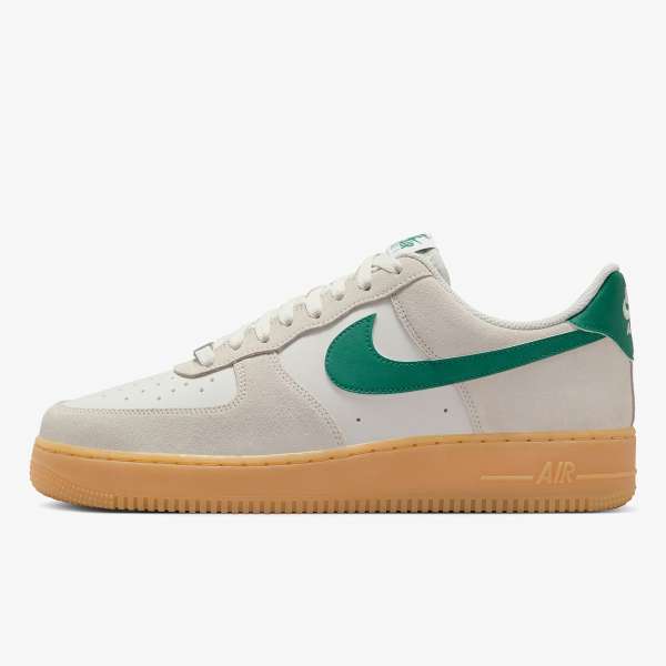 AIR FORCE 1 '07 LV8 ESS+ 