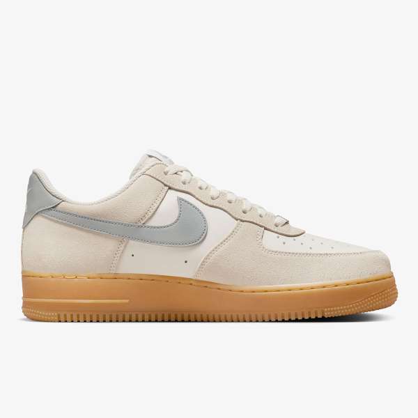 AIR FORCE 1 '07 LV8 ESS+ 