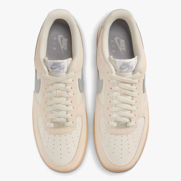 AIR FORCE 1 '07 LV8 ESS+ 