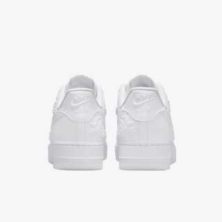 WMNS AIR FORCE 1 '07 SE 