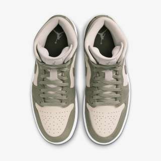 WMNS AIR JORDAN 1 MID SE 