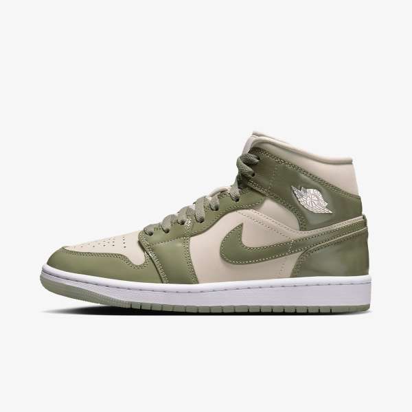 WMNS AIR JORDAN 1 MID SE 
