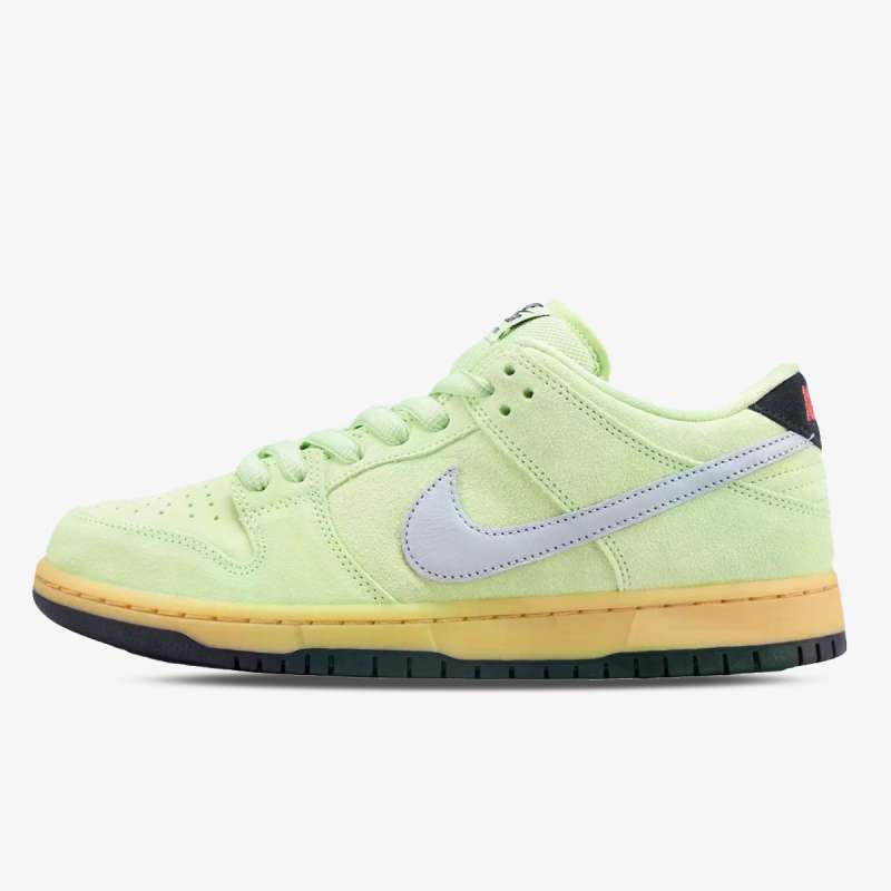 NIKE SB DUNK LOW PRO PRM WC