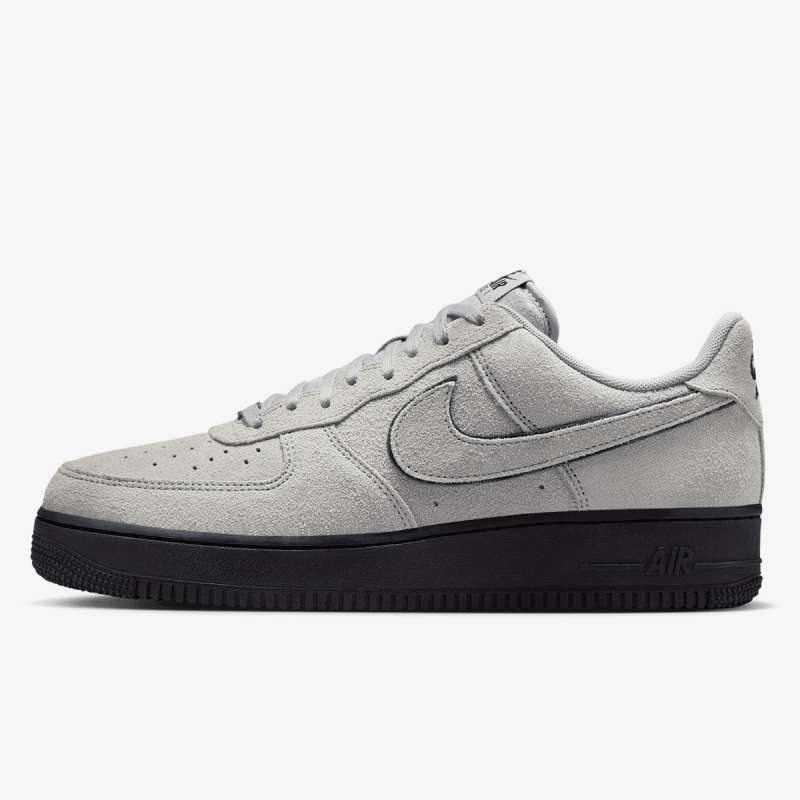 AIR FORCE 1 '07 LV8 