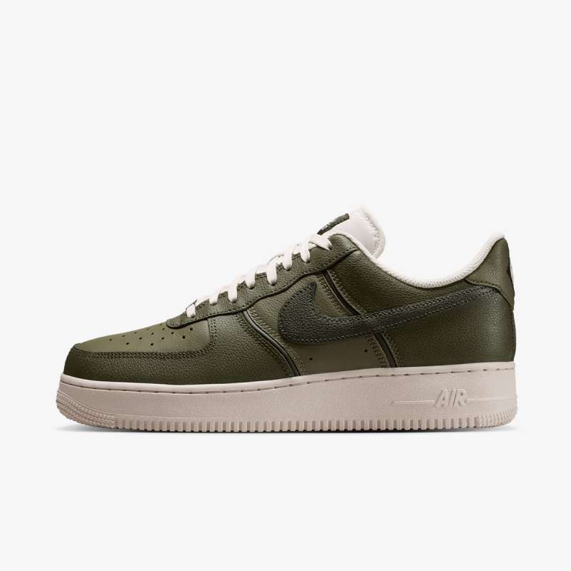 AIR FORCE 1 '07 LV8 SPORT