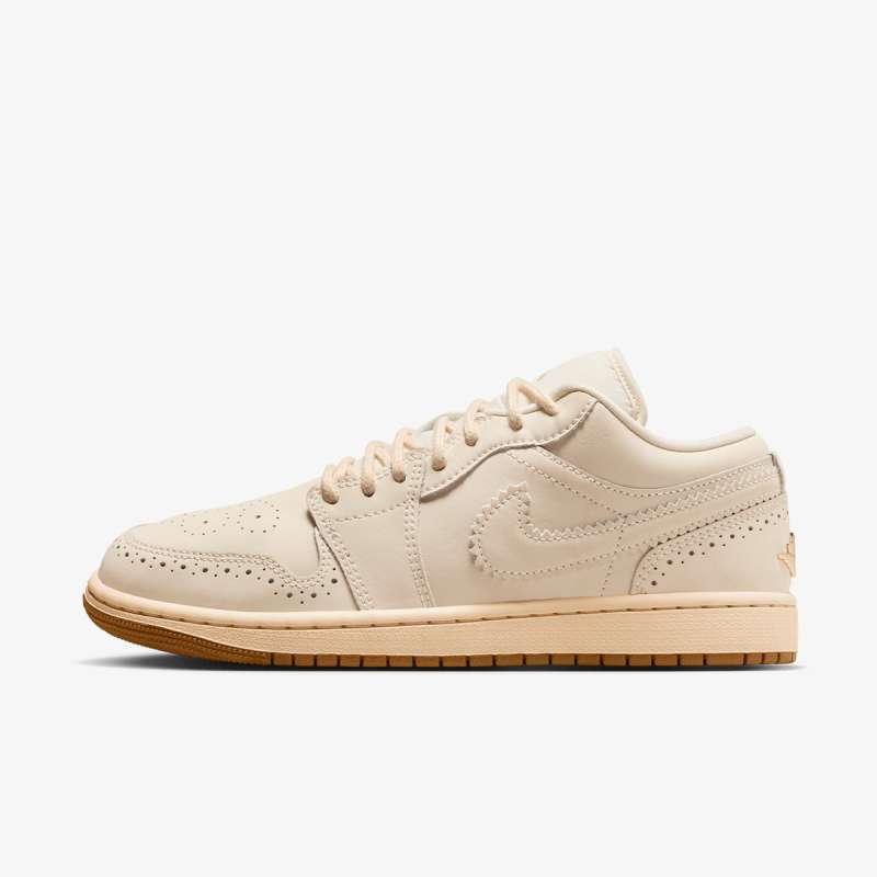 WMNS AIR JORDAN 1 LOW SE