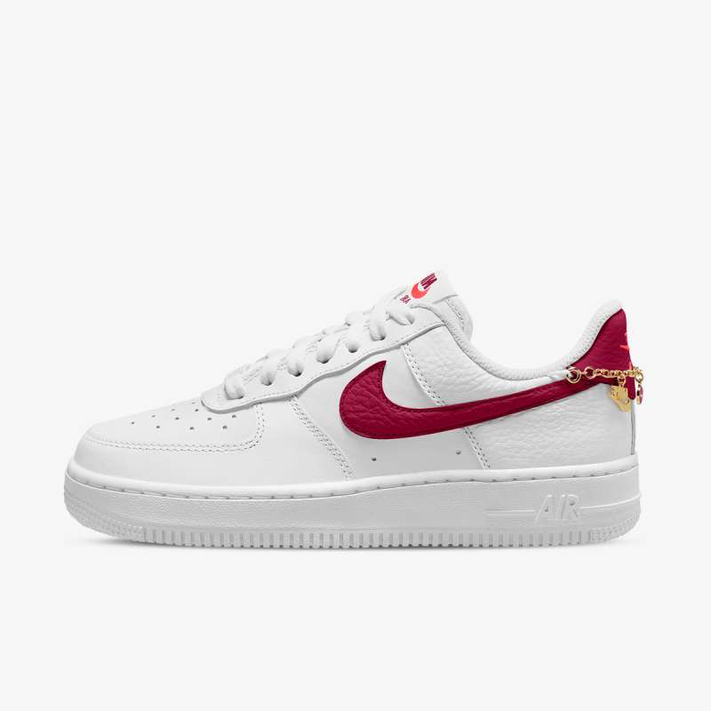 W AIR FORCE 1 '07 SHOELERY 