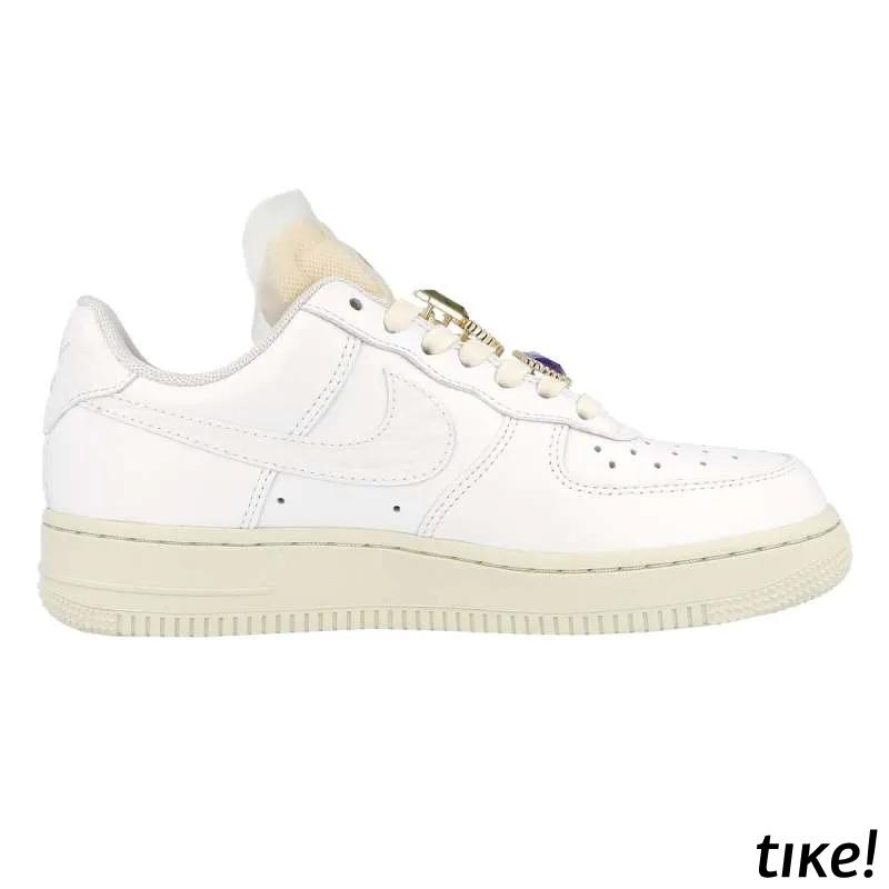 W NIKE AIR FORCE 1 LO PRM NH 