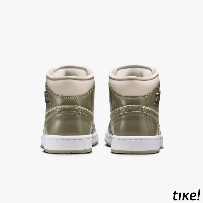 WMNS AIR JORDAN 1 MID SE 