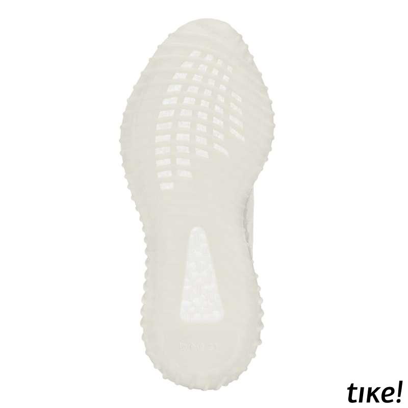 Yeezy 7 tike 2025