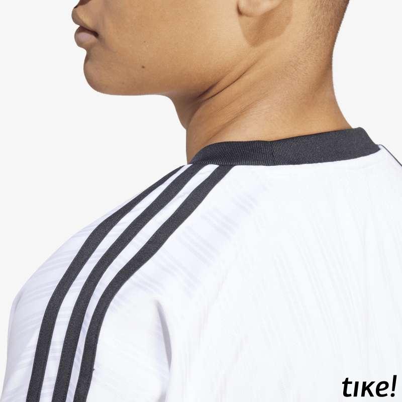 ADICOLOR POLY T 