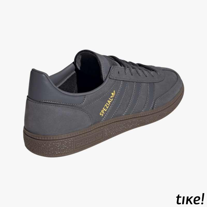 HANDBALL SPEZIAL 