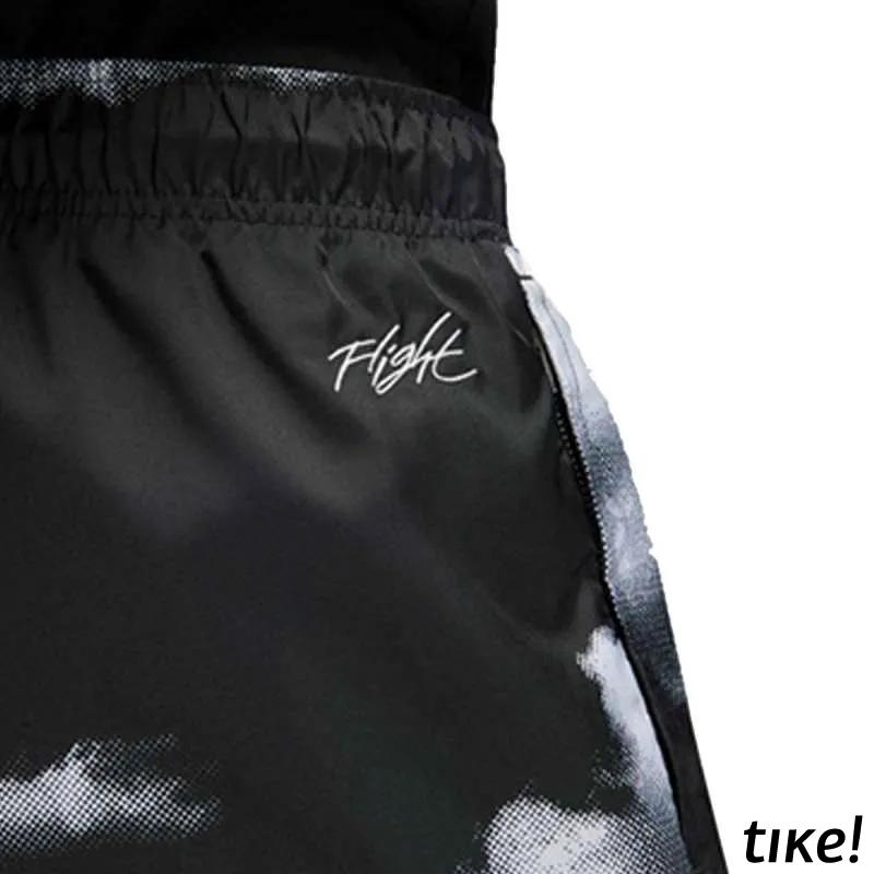 M J ESS STMT POOLSIDE SHORT 