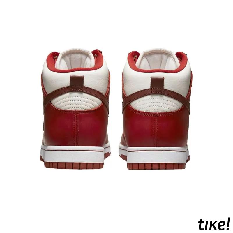 W NIKE DUNK HIGH LXX 